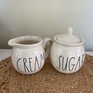 Rae Dunn Cream & Sugar set